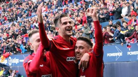 Galería de imágenes del Osasuna-Las Palmas disputado este sábado en El Sadar.