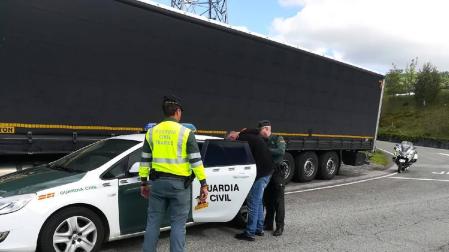 Arrestado un camionero con una tasa siete veces superior a la permitida en Bakaiku