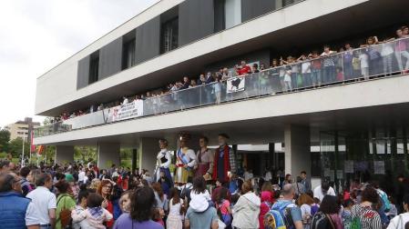 El centro para discapacitados Caidis-Las Hayas dio comienzo este viernes a las fiestas de Sarriguren