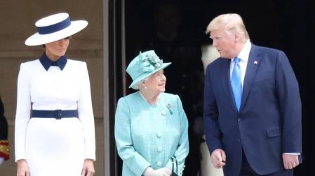 Isabel II ha recibido en el Palacio de Buckingham al presidente de Estados Unidos, Donald Trump, a su mujer Melania