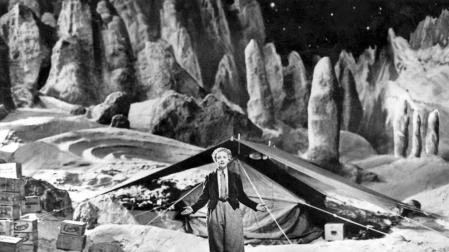 La Filmoteca de Navarra viaja a la Luna y se centra en el paso del tiempo en las parejas