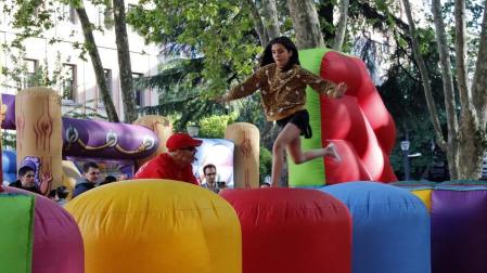 Actividades infantiles de la iniciativa 'Comercio hace ciudad' en Pamplona
