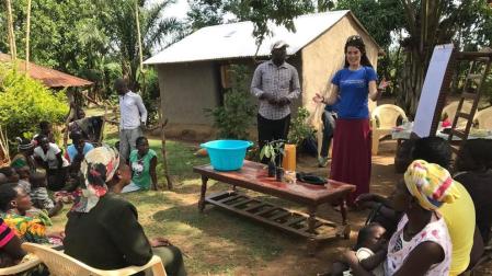 Marta Calvo Uyarra, cooperante en la Kenia rural