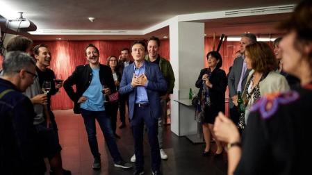 Un puente entre el mundo de la empresa y el teatro