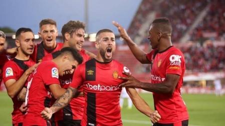 El Mallorca asesta el primer golpe