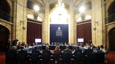 El jurado del Premio Princesa de Asturias de la Concordia, este miércoles durante las deliberaciones para conceder el galardón