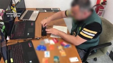 Al menos 35 detenidos por falsificar tarjetas bancarias, algunos en Pamplona