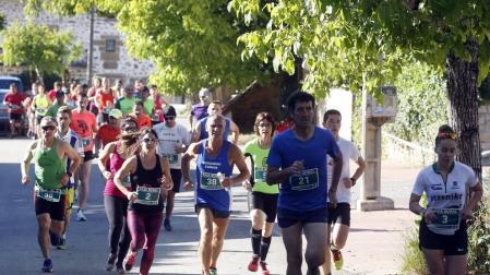 Algo más de 100 corredores participaron en la XV edición de la cita celebrada este sábado 15 de junio en Iturmendi.