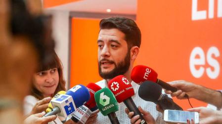 Cs reitera su negativa a investir a Sánchez tras "el infame pacto en Navarra"