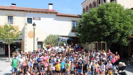Familias Amigas organiza un día en Sendaviva para ayudar a refugiados