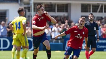 Osasuna renueva a Barbero, 'pichichi' del filial y lo sube a "dinámica" del primer equipo