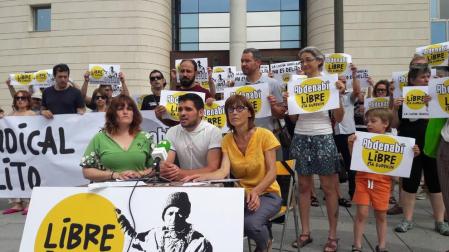 Campaña contra la expulsión del país de un trabajador de Huerta de Peralta