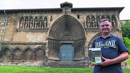 Un libro acerca a Estella los nueve siglos de historia del Santo Sepulcro
