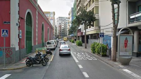 Detenido cuando disparaba flechas con un arco a una conocida en Las Palmas