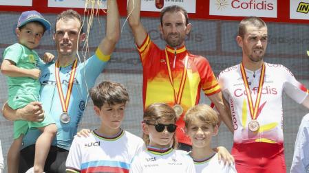 Alejandro Valverde se ha proclamado campeón de España de ciclismo en ruta por delante de Luis León Sánchez y Jesús Herrada, plata y bronce respectivamente.