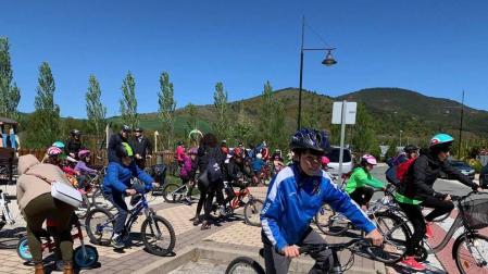 Esta asociación vecinal ha puesto este nuevo Olloki en marcha con diversas actividades a lo largo de todo el año y la organización de las fiestas patronales.