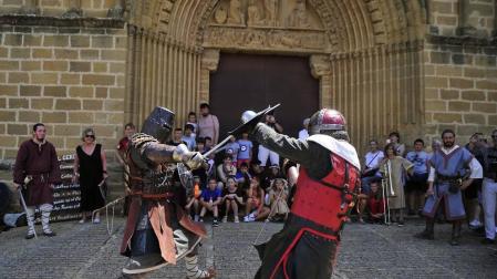 Los 390 que se registraron disuadieron a visitantes y locales de acudir en el segundo día de fiesta medieval