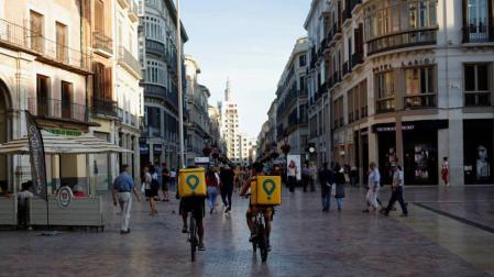 La imagen de una repartidora de Glovo que indigna en redes