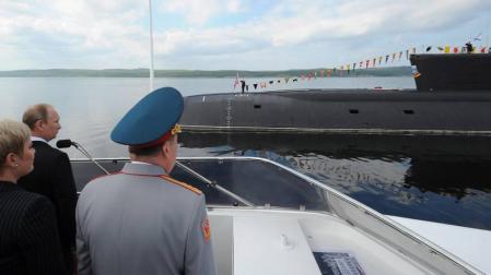 Mueren 14 tripulantes de un submarino ruso a causa de un incendio