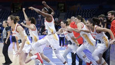 España vuelve a hacer historia y revalida la medalla de oro en el Eurobasket