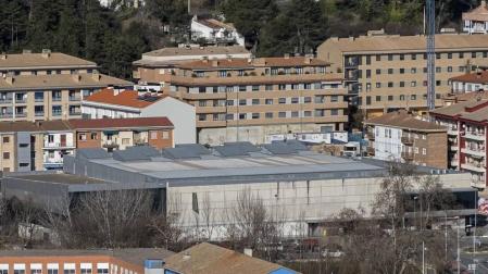 Sale a licitación la obra para impermeabilizar la cubierta del polideportivo