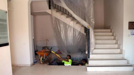 Instalación de un ascensor en el Ayuntamiento de Castejón.