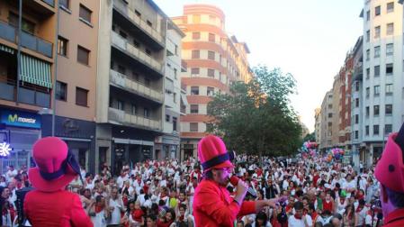 Una verbena 'en marcha', con música en directo, este miércoles en Pamplona