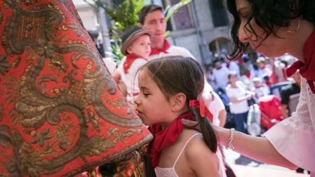 Fotos de la ofrenda floral infantil de los Sanfermines 2019