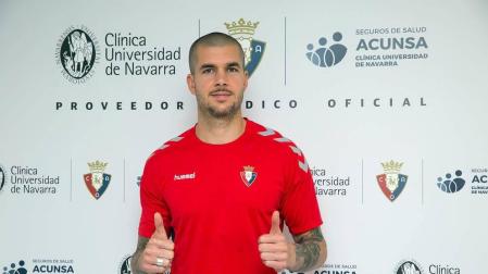 Oier, Rubén Martínez, Sergio Herrera, Juan Pérez, Nacho Vidal, Iñigo Pérez, Antonio Otegui, Kike Barja y Luis Perea han superado este miércoles el reconocimiento médico.