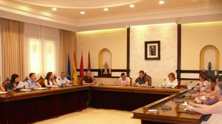 La oposición critica la elección de cargos en varias entidades en Cintruénigo