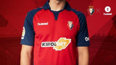 Osasuna ha presentado su equipación para su regreso a Primera División.
