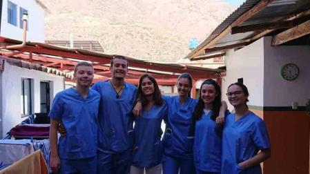 Siete estudiantes de Medicina de la UN viajan a Perú para enseñar a salvar vidas