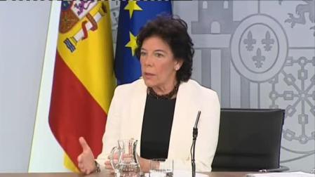 Celaá: "Es una pretensión inasumible sacrificar el interés general al interés de una persona"