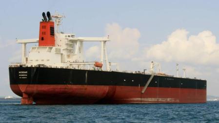 Irán asegura que el petrolero británico capturado chocó con un barco de pesca