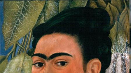 Lanzan una polémica línea de maquillaje inspirada en Frida Kahlo