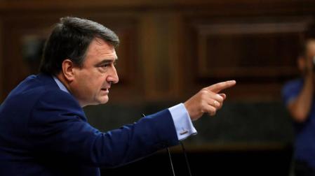 PNV se abstendrá en la investidura pero pide pasos para el pacto PSOE-Podemos