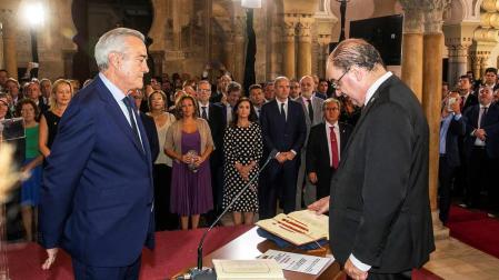 Lambán se compromete a construir Aragón como "un proyecto común"