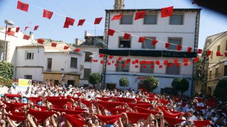 El club ciclista inicia las fiestas de Arguedas