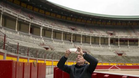 La plaza de toros de Pamplona vuelve a abrir sus puertas para quienes quieran conocer sus entrañas. El año pasado, 41.431 visitantes