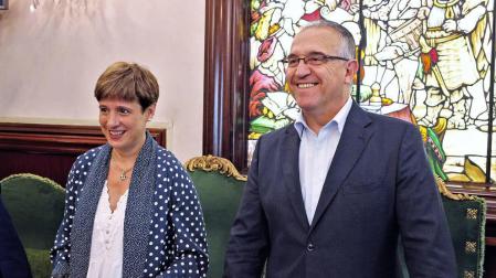 El salario del alcalde, en la media de ciudades de más de 100.000 personas