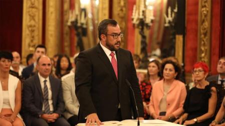 El vicepresidente Remírez promete su cargo.