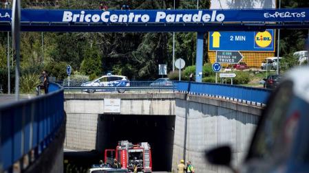 Foto de la pasarela desde la que saltaron madre e hijo en Ourense.