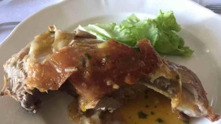 Receta de verano: lechal con salsa de azafrán