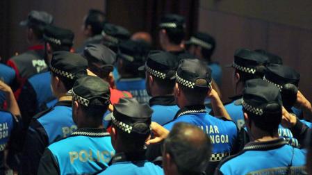 Policía Foral inicia patrullas mixtas en Barañáin y Sarriguren con la local