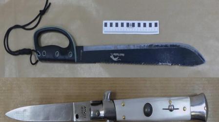 Intervenidas dos armas blancas especialmente peligrosas en Pamplona