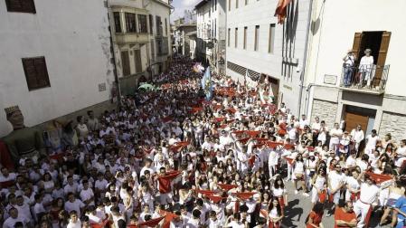 Todas las fotos del cohete de fiestas de Aoiz 2019 en Diario de Navarra