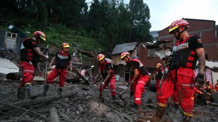 Imágenes del paso del tifón 'Lekima' por la provincia china de Zhejiang (este).