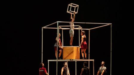 Jazz local y un espectáculo circense de Up Arte, este jueves en la Ciudadela