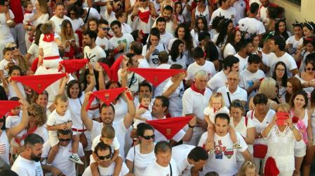 Todas las fotos del inicio de las fiestas de Los Arcos.