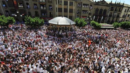 Detenido un joven de 25 años tras una pelea multitudinaria en fiestas de Tafalla